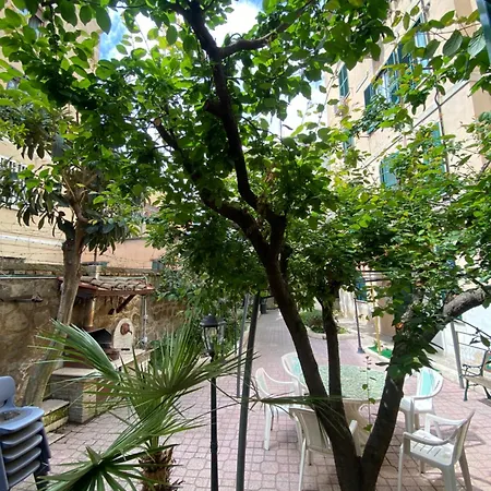La Casetta Di Silvia * Roma