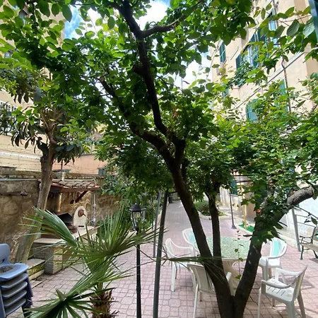 La Casetta Di Silvia * Rome